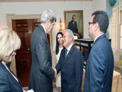 sanchez-ceren-kerry (1)