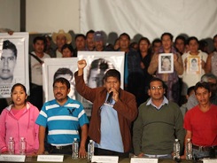 papás_ayotzinapa