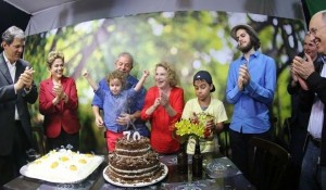 dilma-participou-na-terca-feira-27-a-noite-da-comemoracao-do-aniversario
