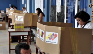 elecciones0710DW301