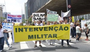 brazil_impeachment-intervencao-militar_apr2015