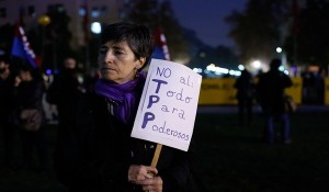 Manifestacion en contra del TTP y Chiloe esta privado