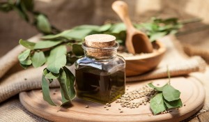 hemp oil with seeds