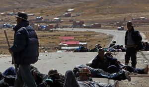 Choques-entre-mineros-y-policías-en-Bolivia