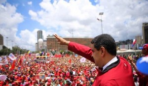 Nicolas-Maduro-marcha-apoyo_CLAIMA20160901_0201_28