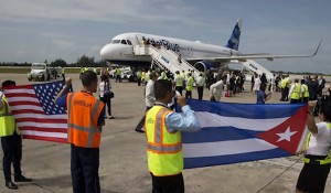 llegada-vuelo-jetblue-santa-clara1