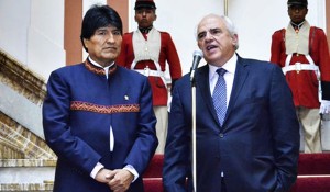 Morales-Samper-conferencia-Palacio-Gobierno_LRZIMA20161027_0048_11