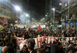 Huelga-Profesores_01-322x224