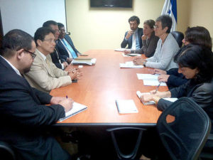 Observadores_450_339