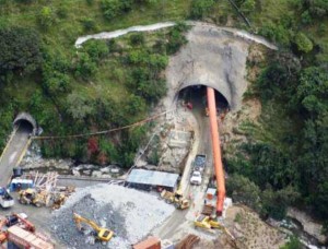 Túnel-de-La-Línea-megaobra-colombiana-en-riesgo-de-erupción