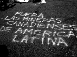 fuera-minera-canadienses