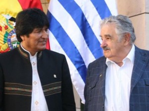 mujica_morales0812