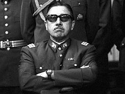 Augusto-Pinochet
