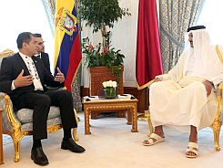 POL ACT ECO ECU MESIAS FIRMA DE ACUERDOS Y REUNIÓN CON EL EMIR TAMIN