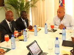 Martelly_et_Gabriel_fortune