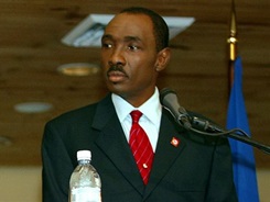 141226_8z754_evans-paul-haiti_sn635