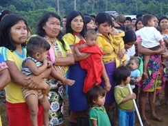 indigenas colombia