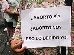 realizaran-debatesobre-despenalizacion-del-aborto-307434_411_294_1