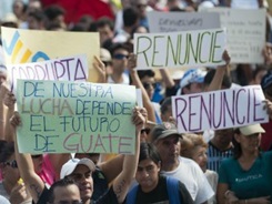 150507223128_guatemala_protestas_afp