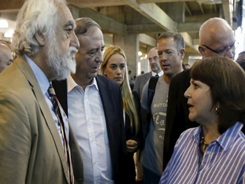 espanoles-visitan-a-ledezma.jpg_1813825294