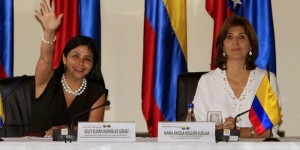 CANCILLERES DE COLOMBIA Y VENEZUELA EMPIEZAN REUNIÓN SOBRE CRISIS FRONTERIZA