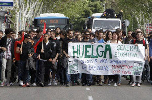 Toda-ensenanza-publica-llamada-huelga-general_LR21-e