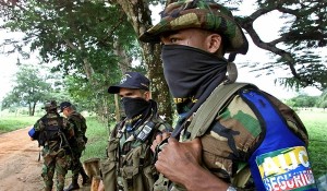 paramilitares-colombia