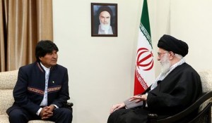 presidente-EvoMorales-Iran-Ali-Jameneim_LRZIMA20151125_0031_11