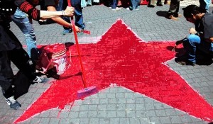 estrella-roja_7-31-05