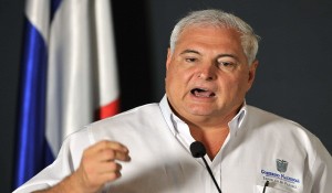 PANAMÁ COMPRA POR 700 MILLONES DE DÓLARES CONTRATOS CONCESIÓN DE AUTOPISTAS