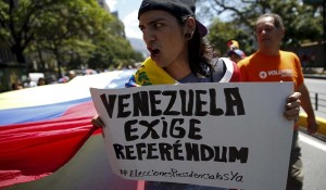 2016-03-12T170929Z_791649490_GF10000342971_RTRMADP_3_VENEZUELA-POLITICS
