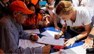 Referendo-revocatorio-658x441