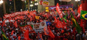 alx_protesto-pro-dilma-2016-05_original
