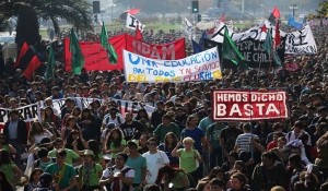 marcha-Estudiantes_816x544