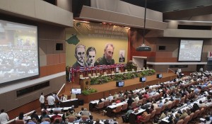 plenario-del-vii-congreso-del-partido-comunista-de-cuba