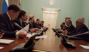 Medvedev-señala-que-perspectiva-de-las-relaciones-entre-Rusia-y-Cuba-son-muy-buenas.-580x435