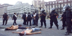 represion 2001