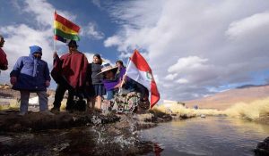 Legisladores-bolivianos-Silala-Foto-Razon_LRZIMA20160704_0059_4