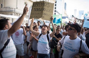 despidos-argentina-protesta-TeleSur
