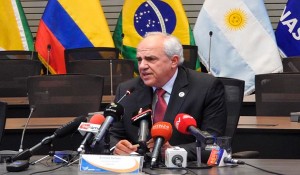samper-unasur-proceso-paz-colombia