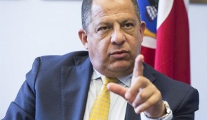 Luis-Guillermo-Solís-Rivera-Presidente-de-Costa-Rica.-EFE-1-660x330