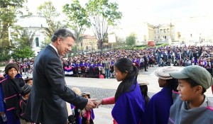 161010_02_SaludoPuebloIndigenas_1800-1024x614