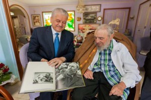 fidel-primer-ministro-argelia
