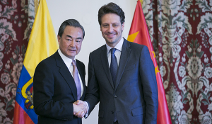 saludo_cancilleres_de_ecuador_y_china