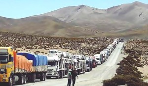 Vehiculos-transporte-internacional-frontera-Chile_LRZIMA20161103_0026_14