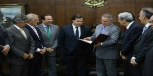 presidente-da-camara-rodrigo-maia-dem-junto-a-base-aliada-do-governo-ent_2