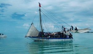 immigrants-boat