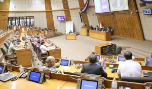 02-lu-01-cp-copia-2-900x600