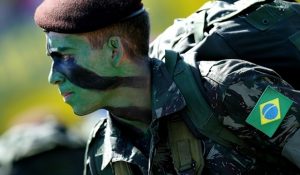 20130328132337_ejercito_brasil_soldado