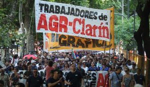 Despidos-Clarin